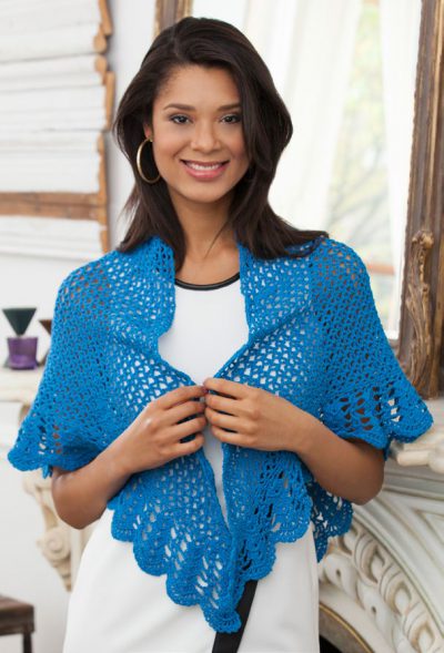 V-Stitch & Scallop Shawl Free Crochet Pattern | Lyns Crafts