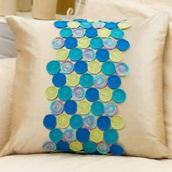 circling-accent-pillow-free-crochet-pattern
