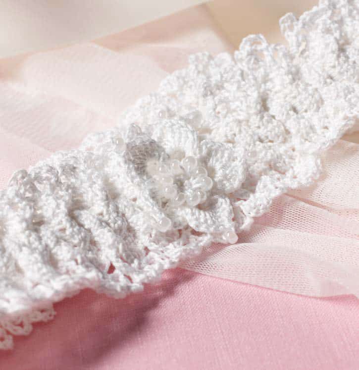 20 Delicate Bridal Garters from