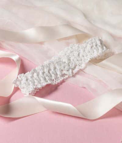 Bride’s Garter Free Crochet Pattern