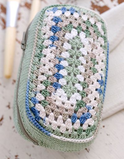 Make Up Bag Free Crochet Pattern