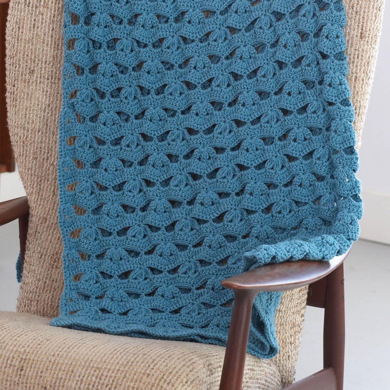 Patons Light And Airy Afghan Free Crochet Pattern | Lyns Crafts