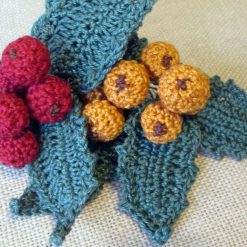 English Holly Crochet Pattern 8 2931