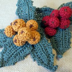English Holly Crochet Pattern 7 2932